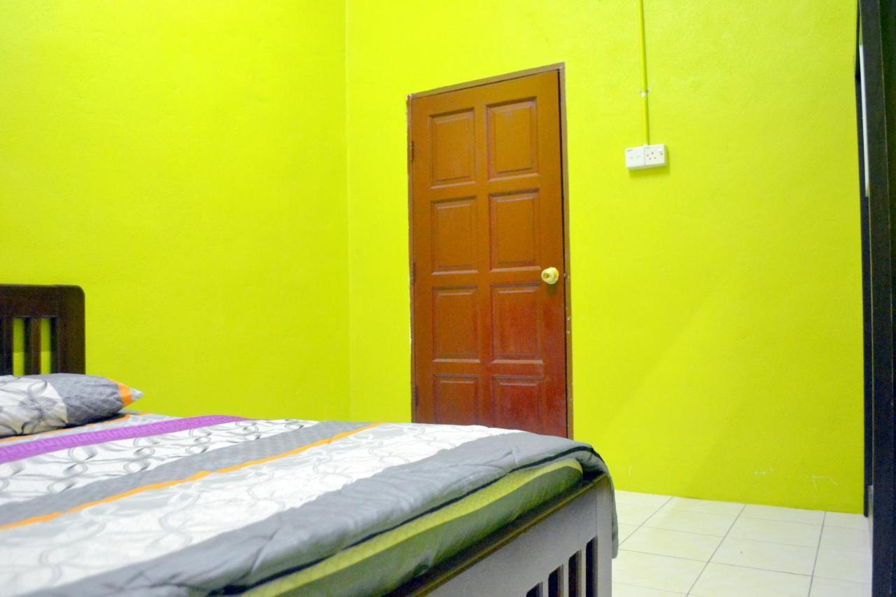 Homestay Jertih Besut Terengganu Exterior foto