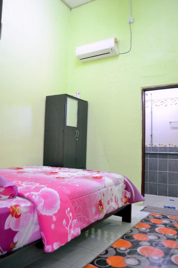 Homestay Jertih Besut Terengganu Exterior foto