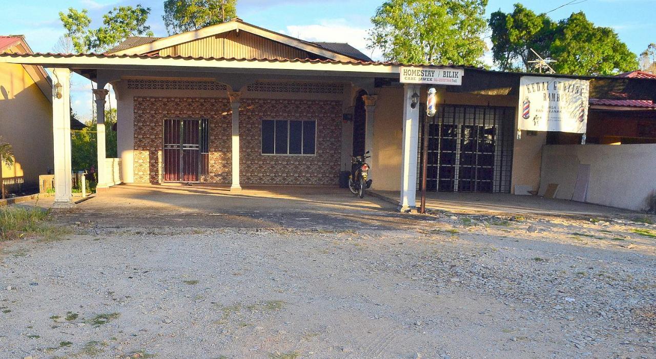 Homestay Jertih Besut Terengganu Exterior foto